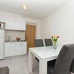 M&a Apartment *