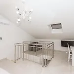 M&a Apartment