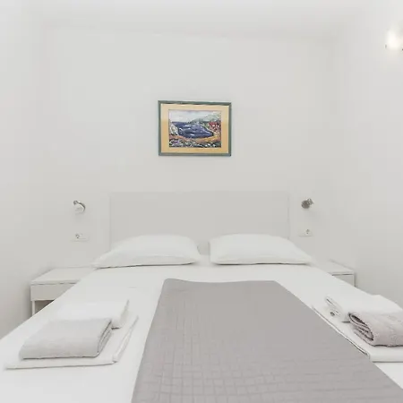 M&a * מאקרסקה