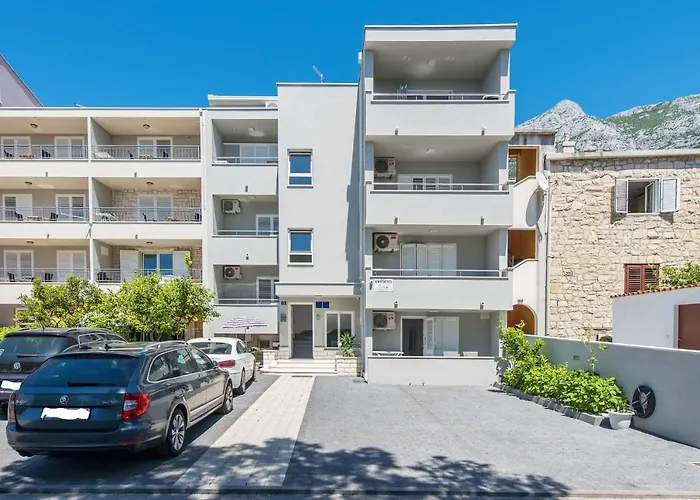 M&a Lägenhet Makarska