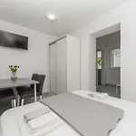 Apartament M&a *