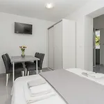 M&a Διαμέρισμα *