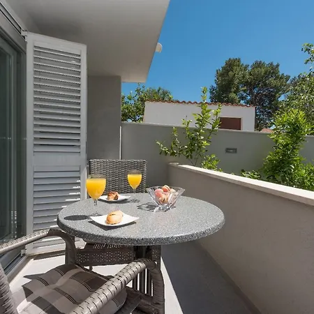 Apartman M&a